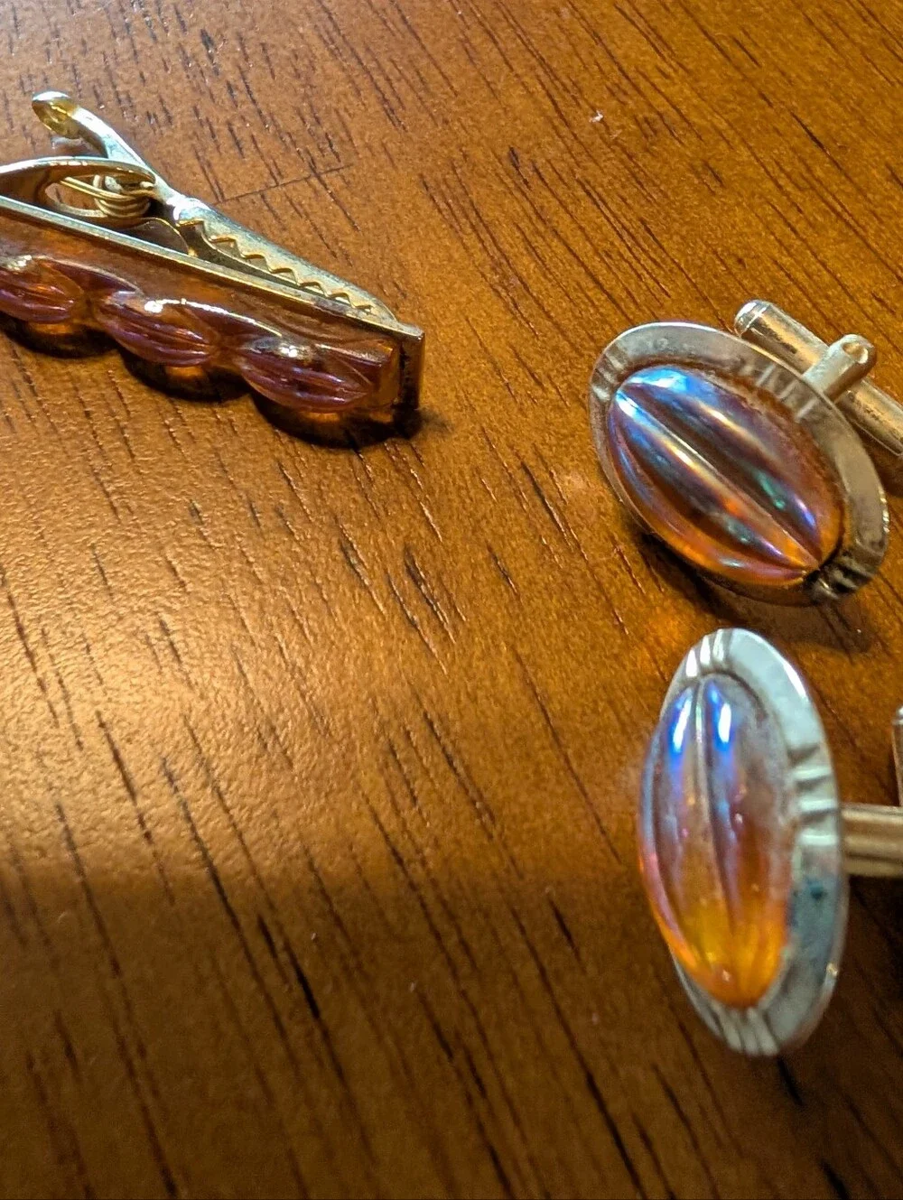 Classic Amber-Tone Cufflinks and Tie Bar Set - Men's Accessories
